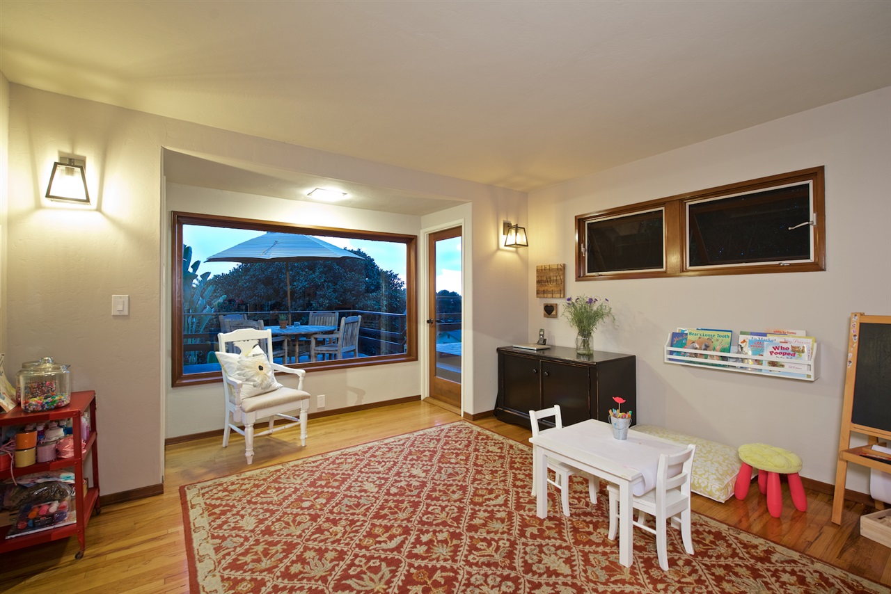 398 Hillcrest Drive Encinitas, CA 92024 - Photo 12 of 21