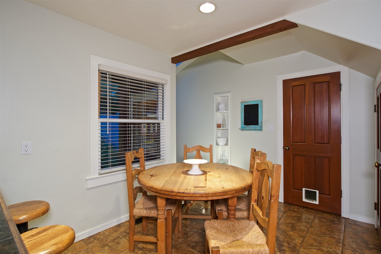 398 Hillcrest Drive Encinitas, CA 92024 - Photo 13 of 21