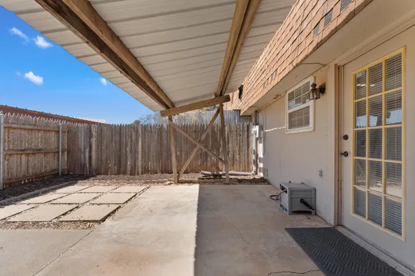 $130,000 | 4725 48th Street, Lubbock, TX 79414