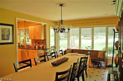 30110 Bolingbrook Road Pepper Pike, OH 44124 - Photo 8 of 25