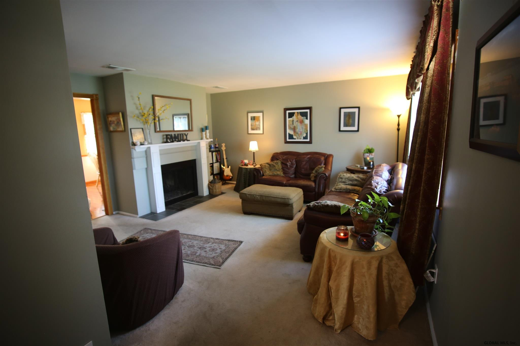 1 Hay Path Colonie, NY 12189 - Photo 5 of 30 Photo 5