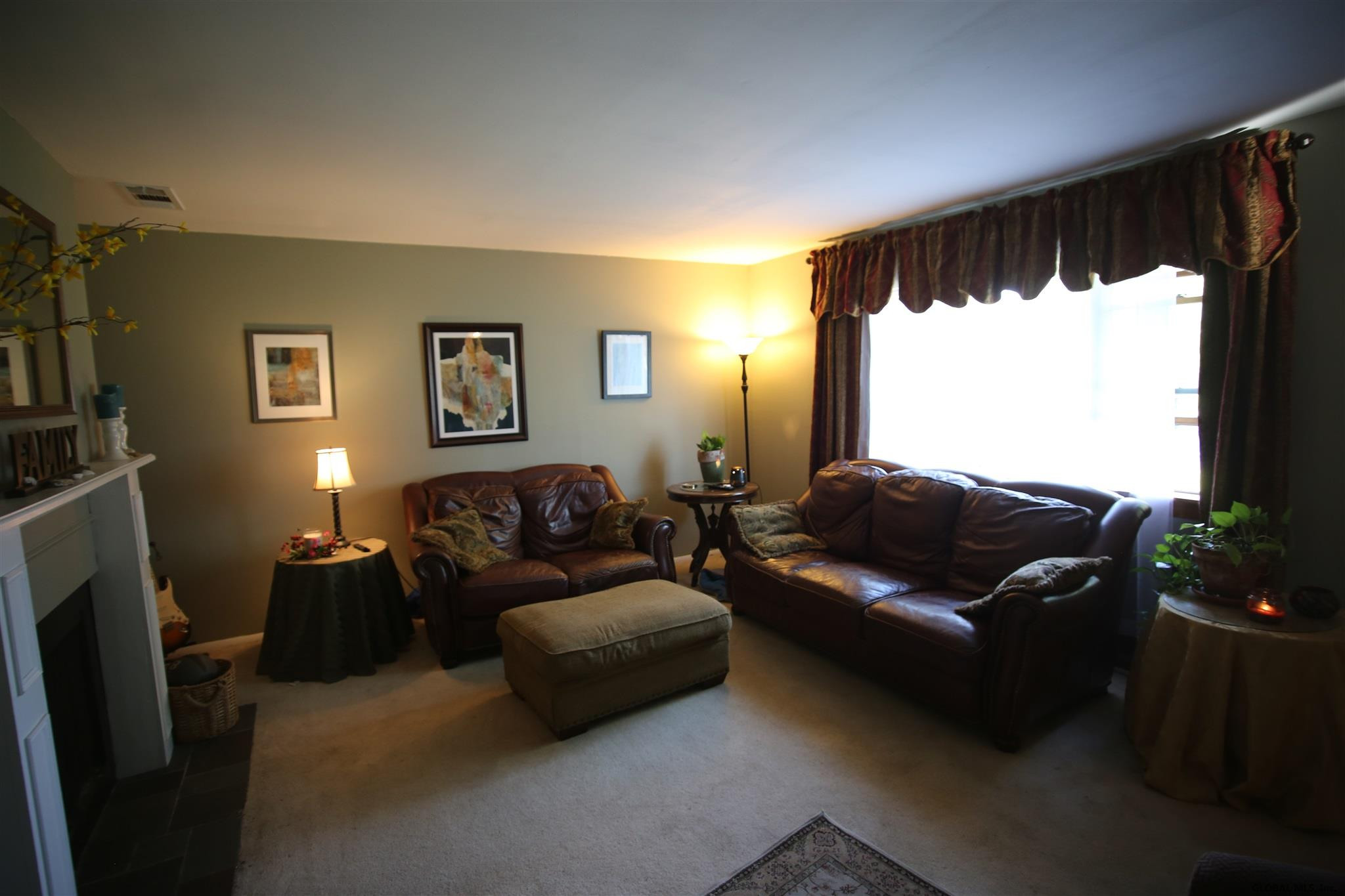 1 Hay Path Colonie, NY 12189 - Photo 7 of 30 Photo 7