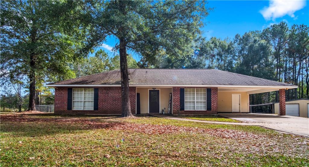 978 Lake Road Dry Prong, LA 71423 - Photo 1 of 32 Gallery Image 1