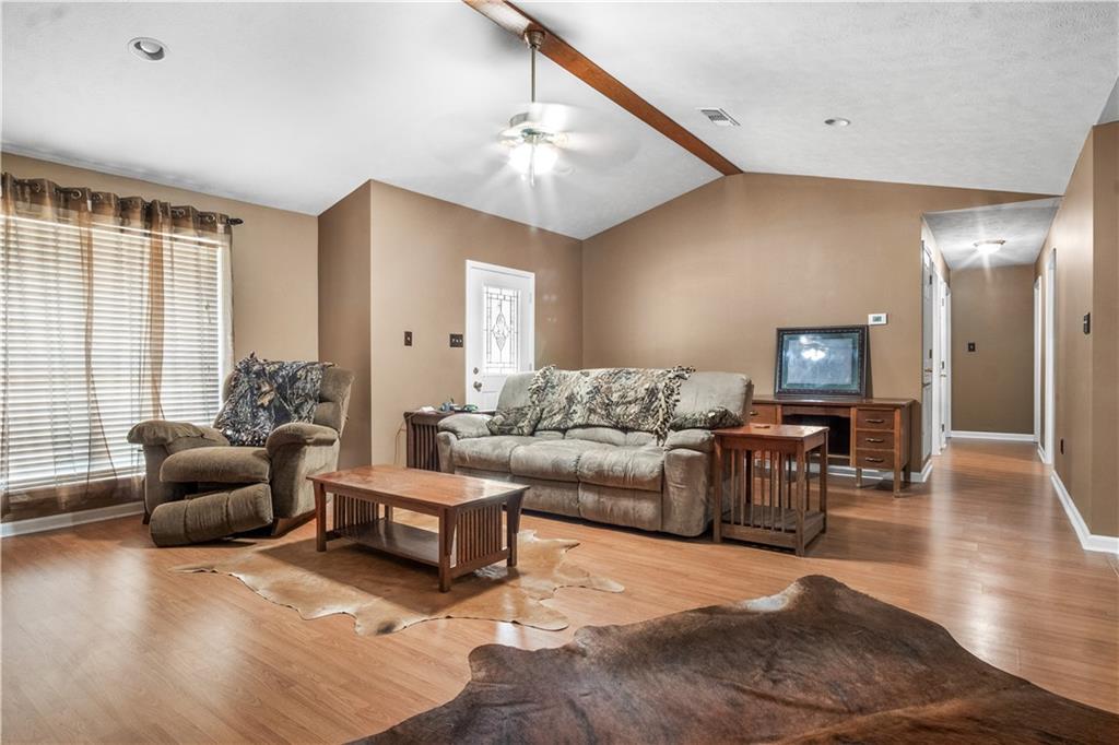 978 Lake Road Dry Prong, LA 71423 - Photo 8 of 32 Gallery Image 8
