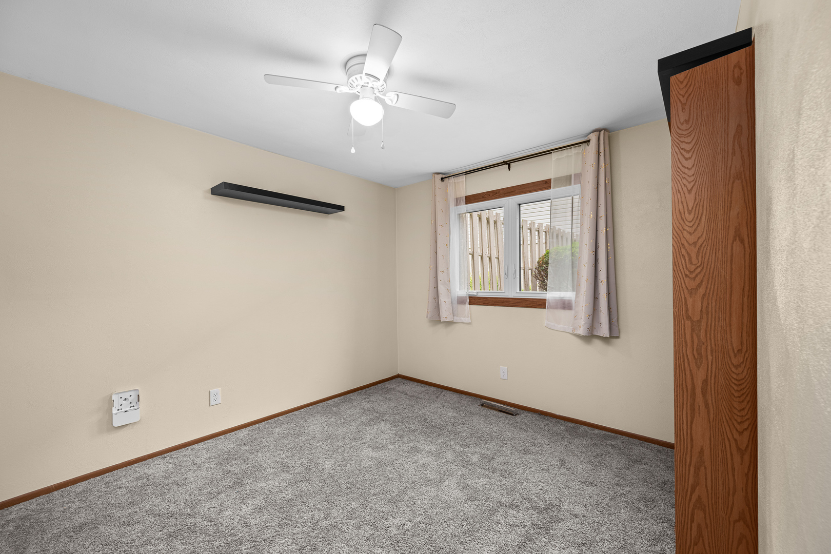 8504 Ridgewood Road, Unit 501 Rock Island, IL 61201 - Photo 14 of 33
