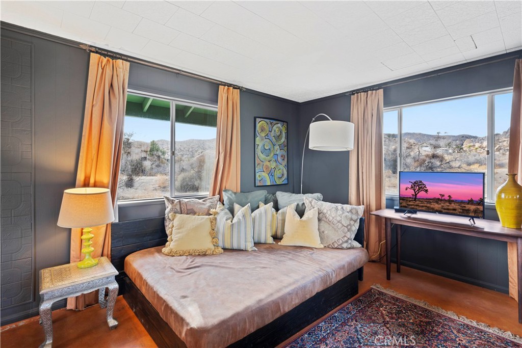 51222 Gamma Gulch Road Landers, CA 92285 - Photo 59 of 73 a living room with furniture and a large window