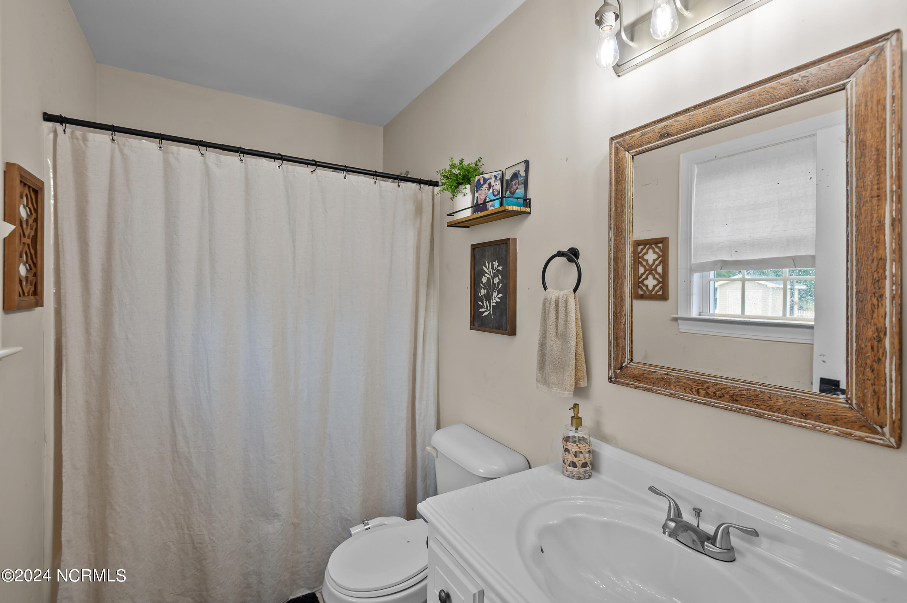 4921 Old Wilson Road Rocky Mount, NC 27801 - Photo 14 of 28 4921 Old Wilson Rd (14)