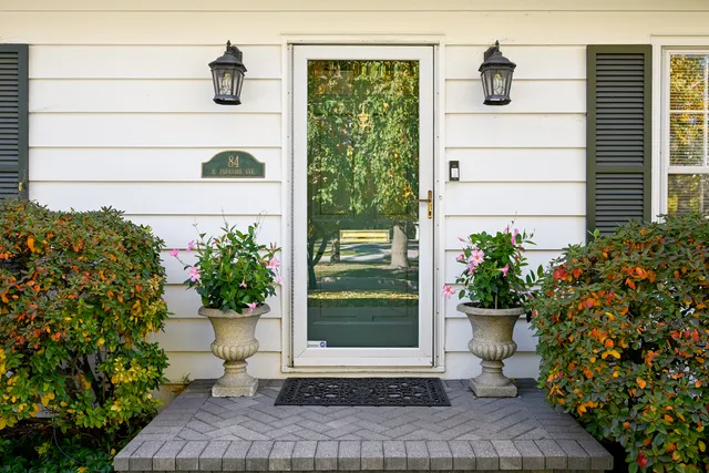 $625,000 | 84 North Parkside Avenue, Glen Ellyn, IL 60137