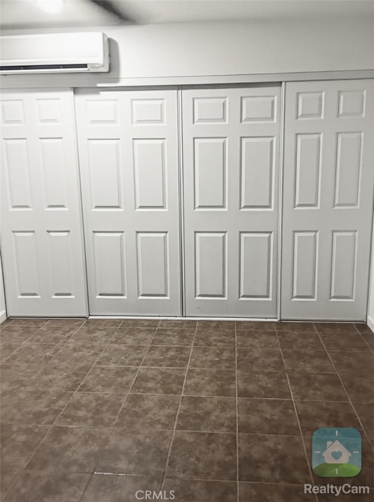 10270 Santa Cruz Road Desert Hot Springs, CA 92240 - Photo 5 of 8 a view of an empty room