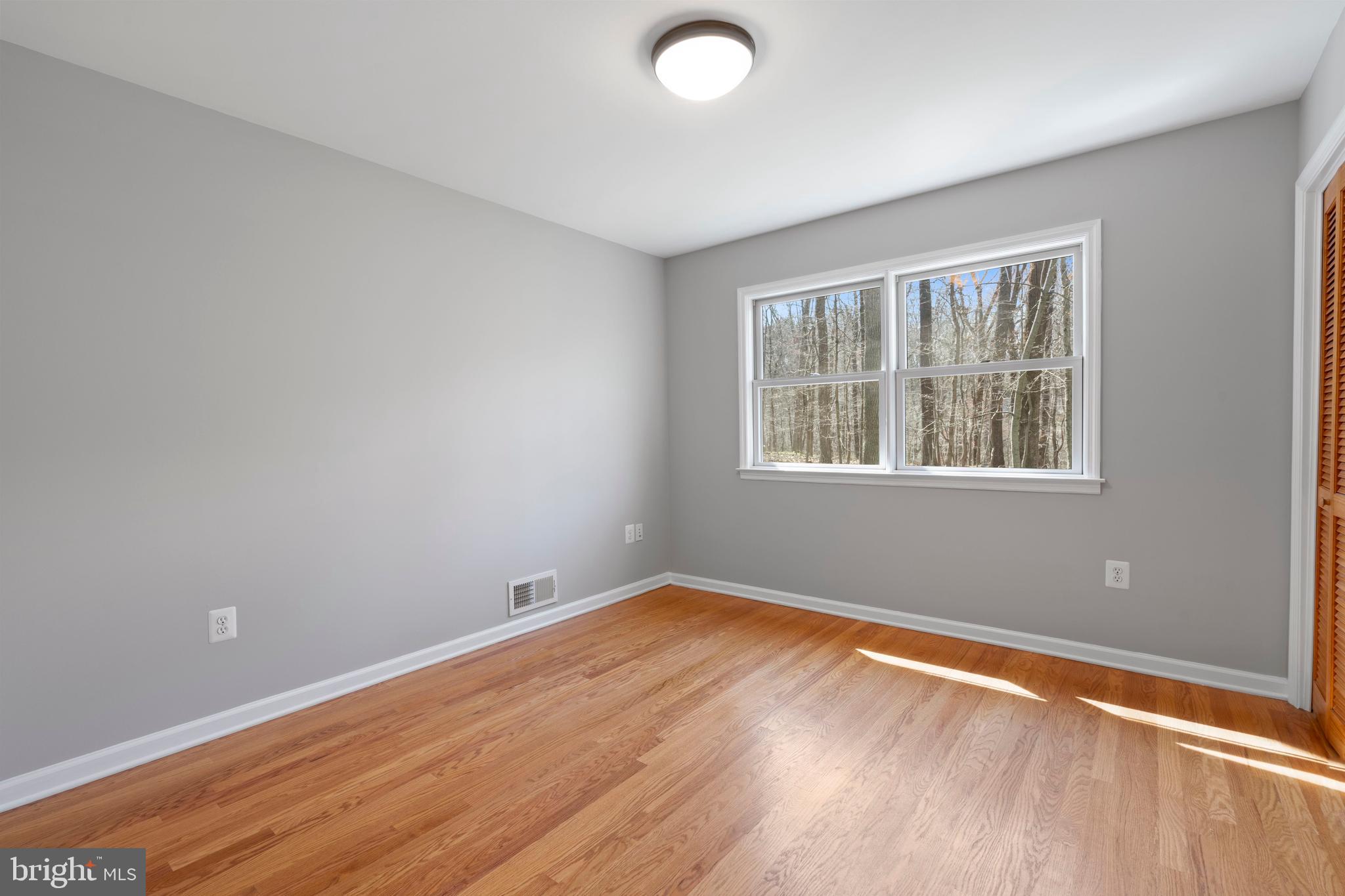 18012 Highfield Road Ashton, MD 20861 - Photo 23 of 39 Bedroom #4 Main level