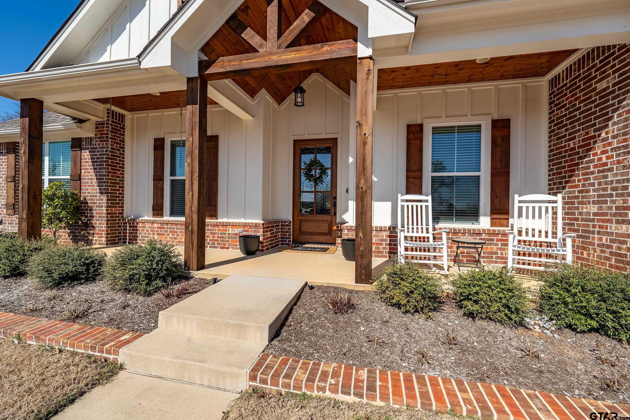 117 Nathan Road Chandler, TX 75758 - Photo 3 of 42