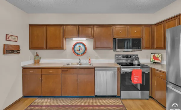 $207,500 | 2600 West 24th Terrace, Lawrence, KS 66047