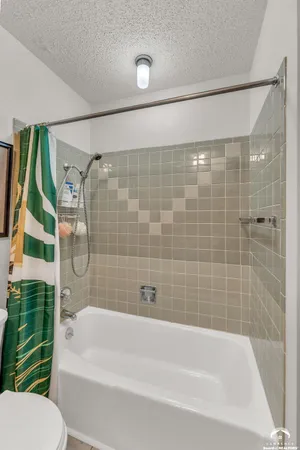 $207,500 | 2600 West 24th Terrace, Lawrence, KS 66047