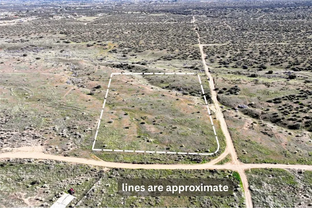 80999 Sonora Road Phelan, CA 92371 - Photo 3 of 18