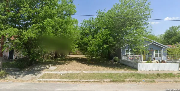 $99,500 | 938 South Pine Street, San Antonio, TX 78210