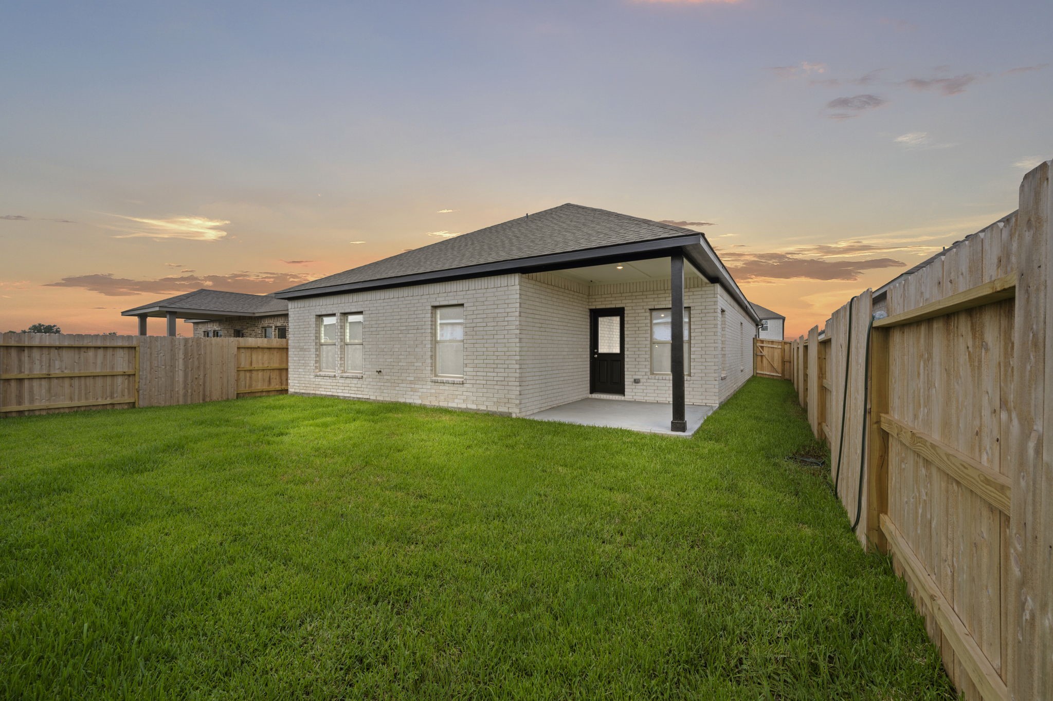 3506 Atlas Pt Lane Angleton, TX 77515 - Photo 20 of 25