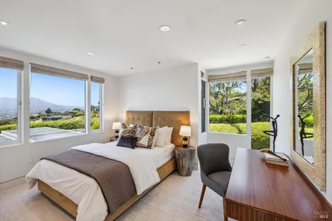 $6,788,000 | 83 Mt Tiburon Road, Tiburon, CA 94920