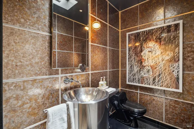 $6,788,000 | 83 Mt Tiburon Road, Tiburon, CA 94920