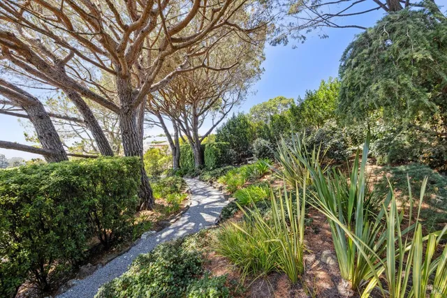 $6,788,000 | 83 Mt Tiburon Road, Tiburon, CA 94920