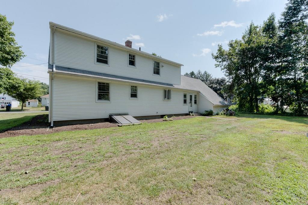 76 Primrose Street Springfield, MA 01151 - Photo 35 of 36