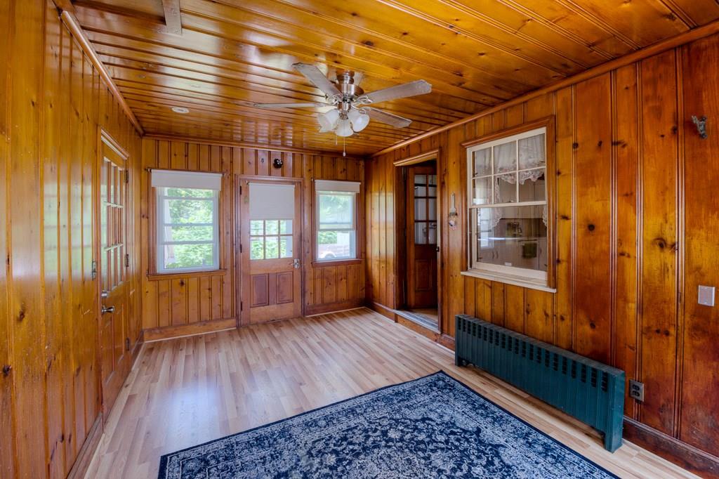 76 Primrose Street Springfield, MA 01151 - Photo 5 of 36