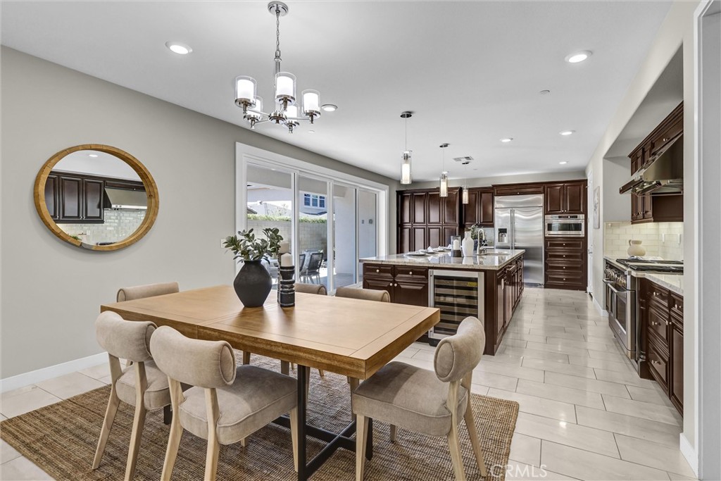 105 Rake Irvine, CA 92618 - Photo 6 of 37