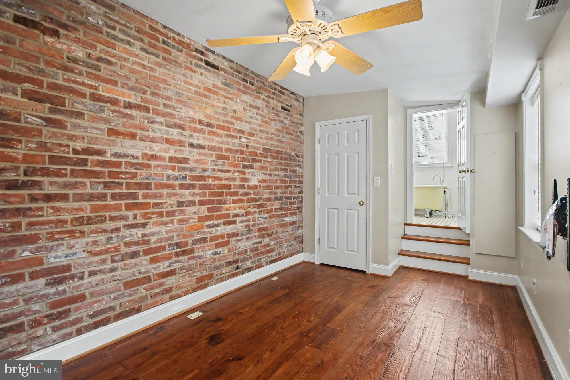 2048 Bank Street Baltimore, MD 21231 - Photo 27 of 41