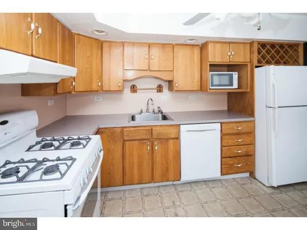 $2,200 | 225 Brennen Drive, Newark, DE 19713
