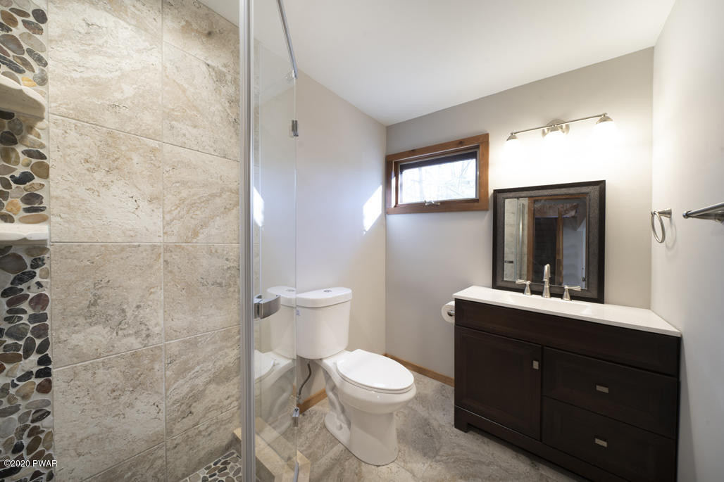 25 Ledge Road Lakeville, PA 18438 - Photo 14 of 30