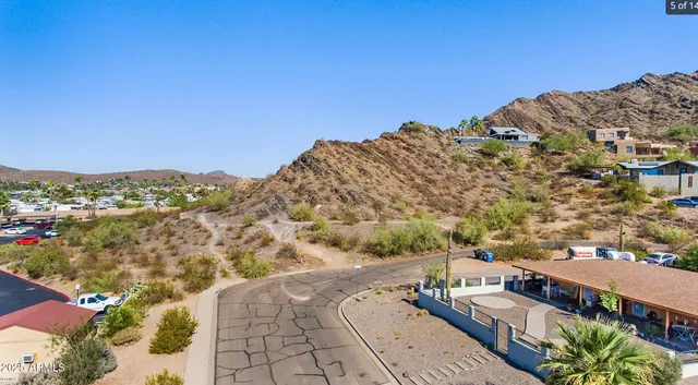 $299,999 | 9935 North 16th Place, Unit 69, Phoenix, AZ 85020