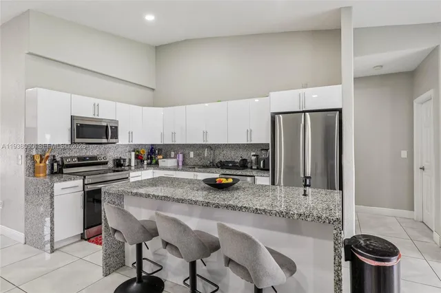 $640,000 | 7754 Northwest 201st Terrace, Hialeah, FL 33015