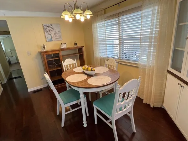 $89,900 | 37 Pindo Palm Street East, Largo, FL 33770