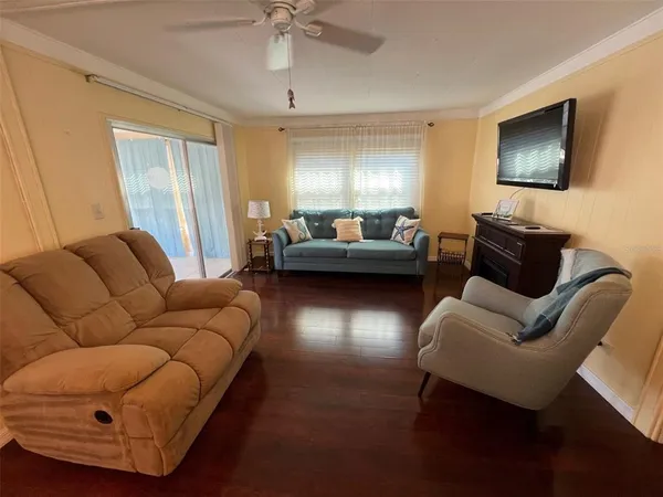 $89,900 | 37 Pindo Palm Street East, Largo, FL 33770