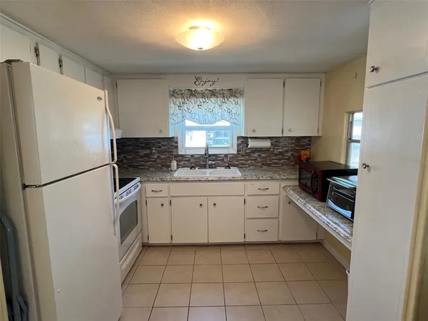 $89,900 | 37 Pindo Palm Street East, Largo, FL 33770
