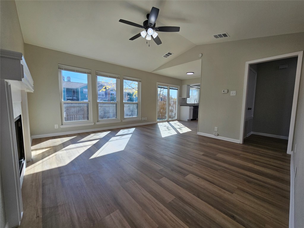 1418 Hyridge Circle Round Rock, TX 78664 - Photo 4 of 24