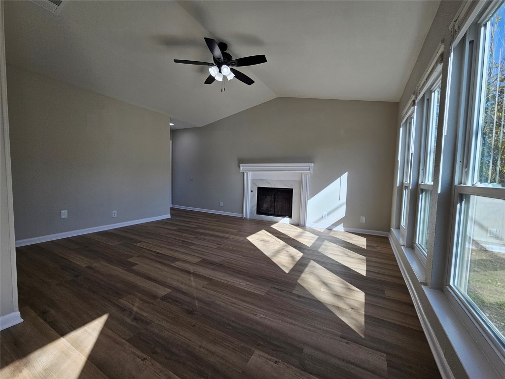 1418 Hyridge Circle Round Rock, TX 78664 - Photo 6 of 24