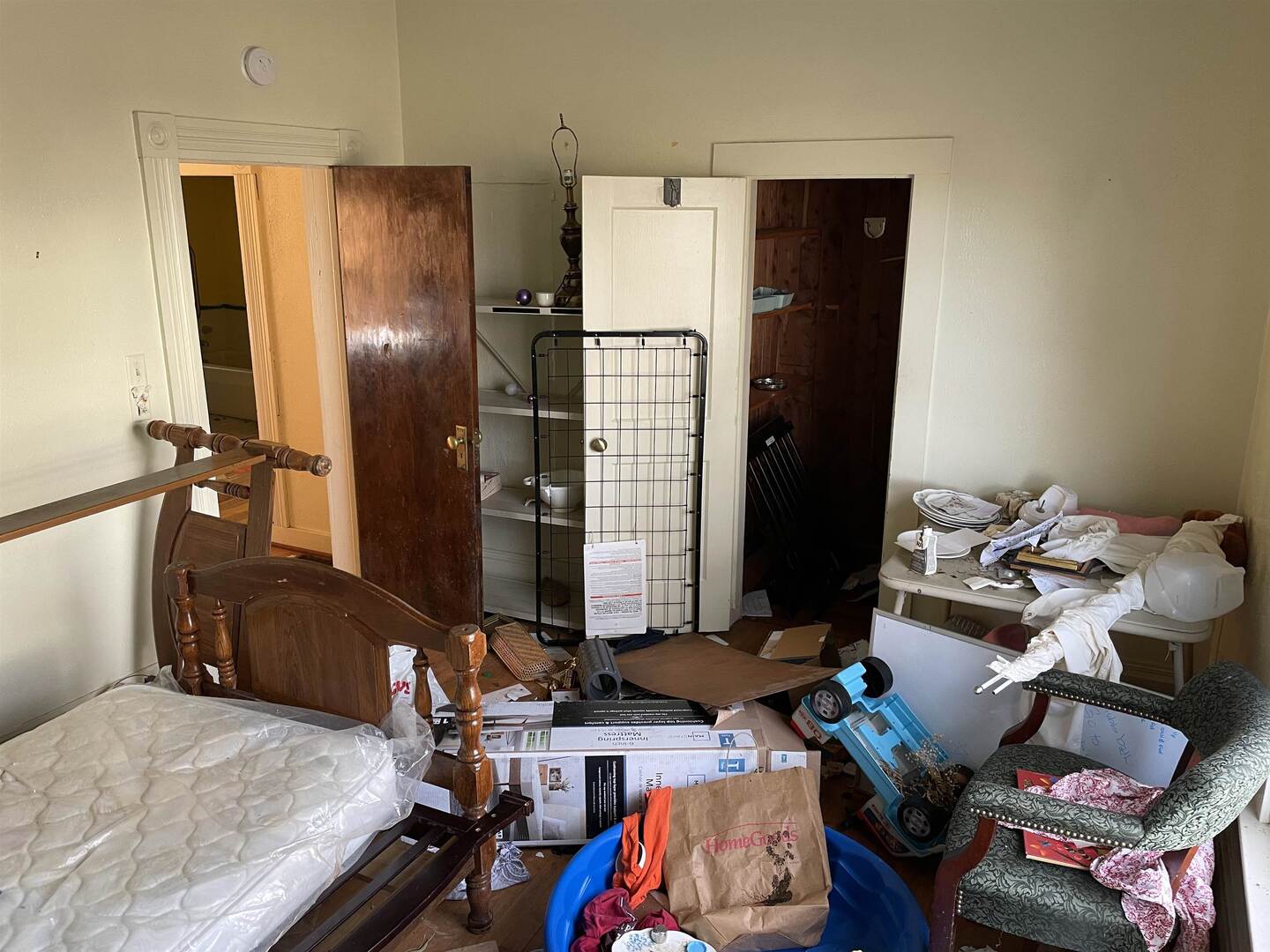 209 South 16th Street Herrin, IL 62948 - Photo 24 of 38 a bedroom with furniture and a gym equipment