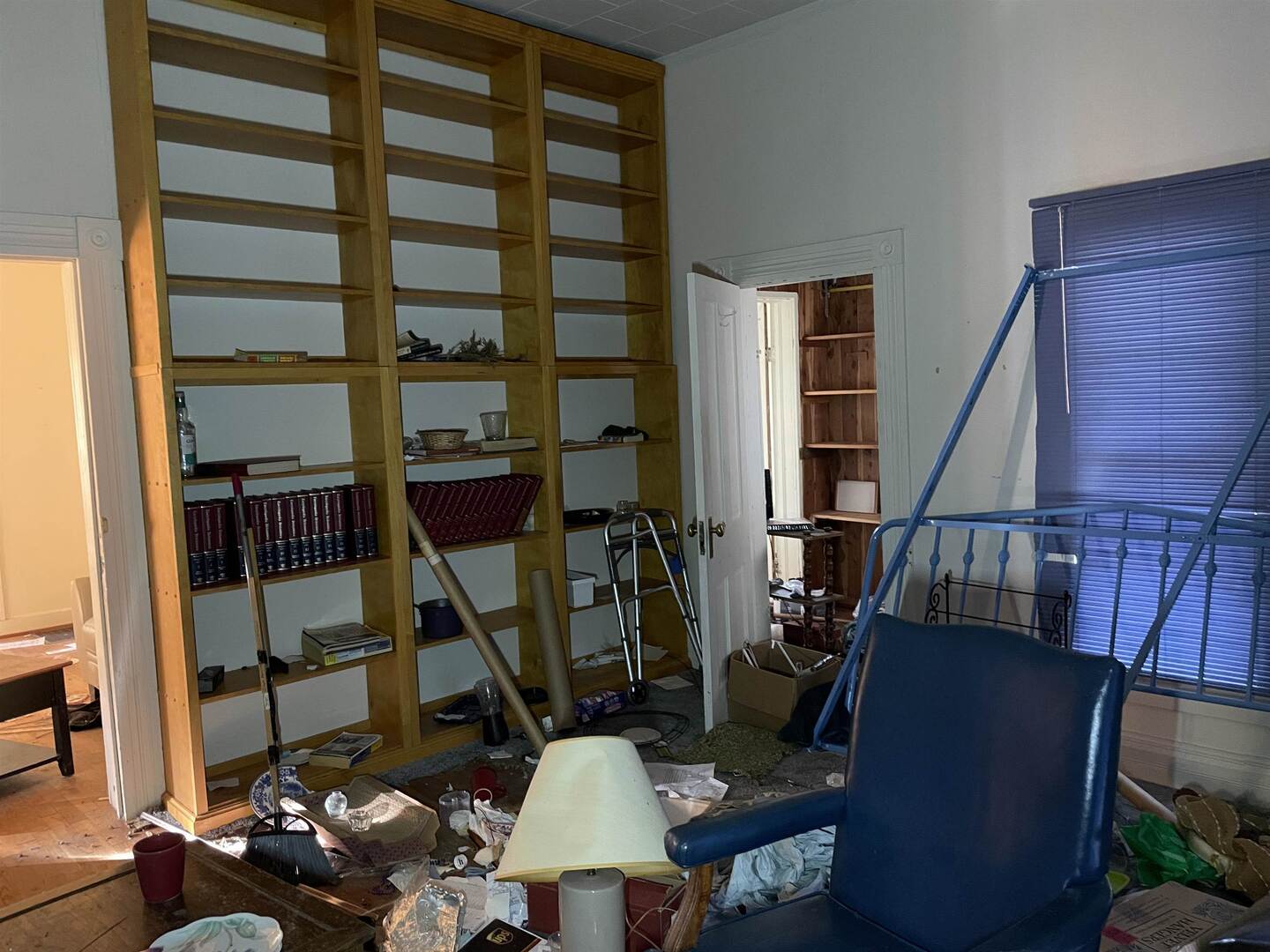 209 South 16th Street Herrin, IL 62948 - Photo 27 of 38 a bed room with furniture and a window