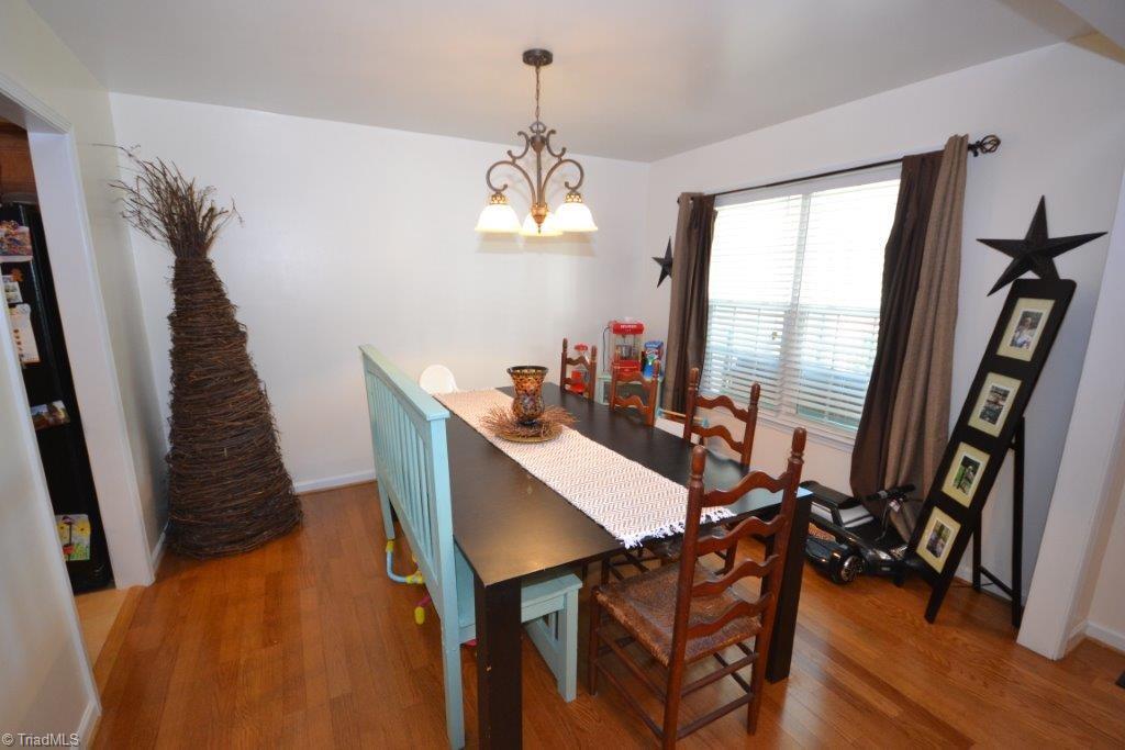 2497 Danny Bell Road Asheboro, NC 27205 - Photo 4 of 20 Dining room - hardwood floor
