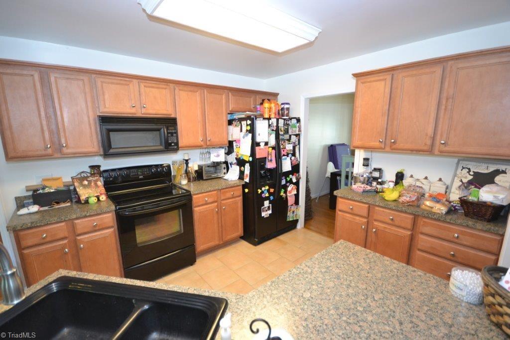 2497 Danny Bell Road Asheboro, NC 27205 - Photo 8 of 20 Gallery Image 8
