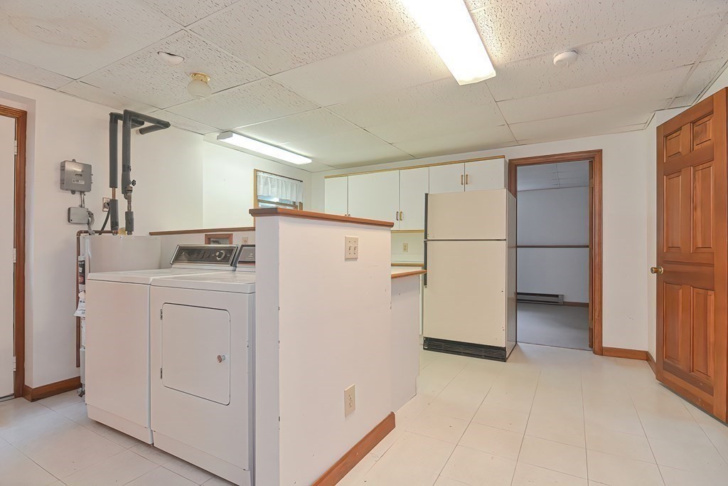 97 Wallace Road Sturbridge, MA 01566 - Photo 33 of 42