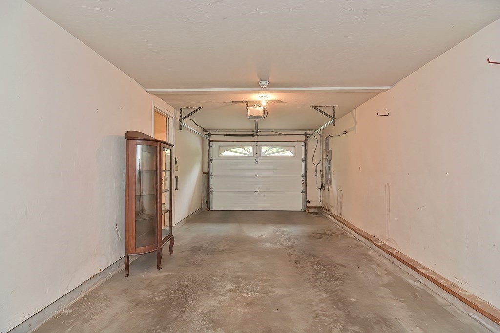97 Wallace Road Sturbridge, MA 01566 - Photo 41 of 42