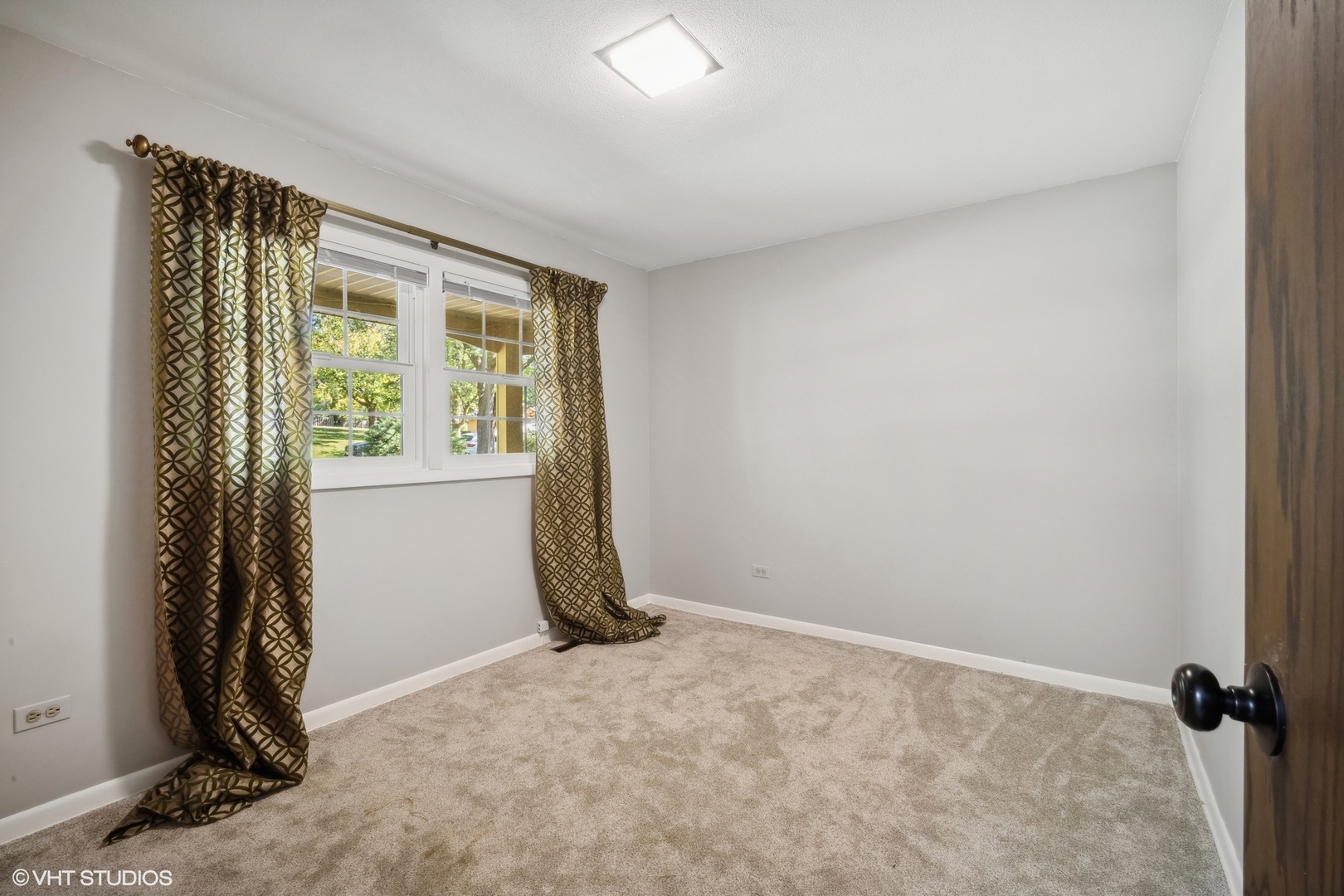 3282 North Maple Tree Lane Wadsworth, IL 60083 - Photo 17 of 37 Gallery Image 17