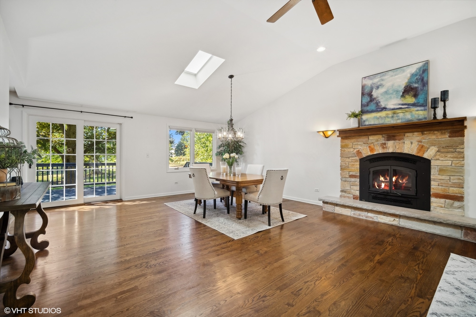 3282 North Maple Tree Lane Wadsworth, IL 60083 - Photo 8 of 37 Gallery Image 8