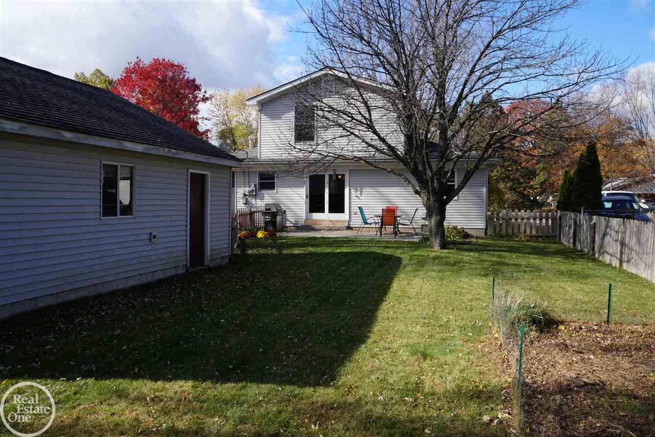 2403 Culbertson Avenue Rochester, MI 48307 - Photo 16 of 26