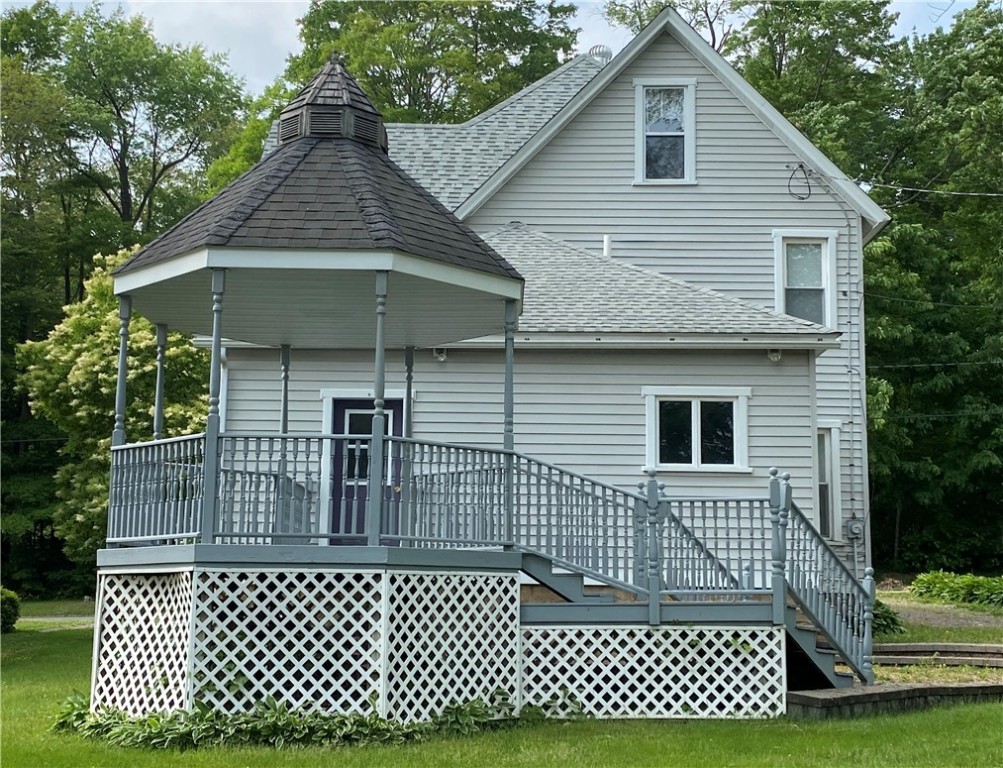 24 Chestnut Street Kane, PA 16735 - Photo 2 of 36