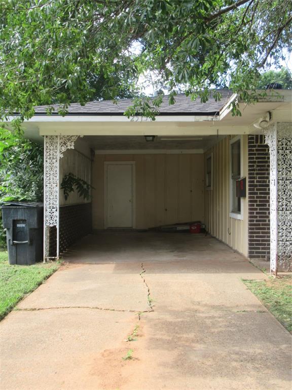 2513 Rosedale Place Bossier City, LA 71111 - Photo 13 of 13 Carport