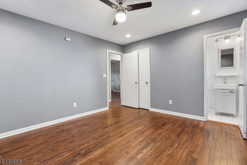 345 Trotting Road Union, NJ 07083 - Photo 14 of 43