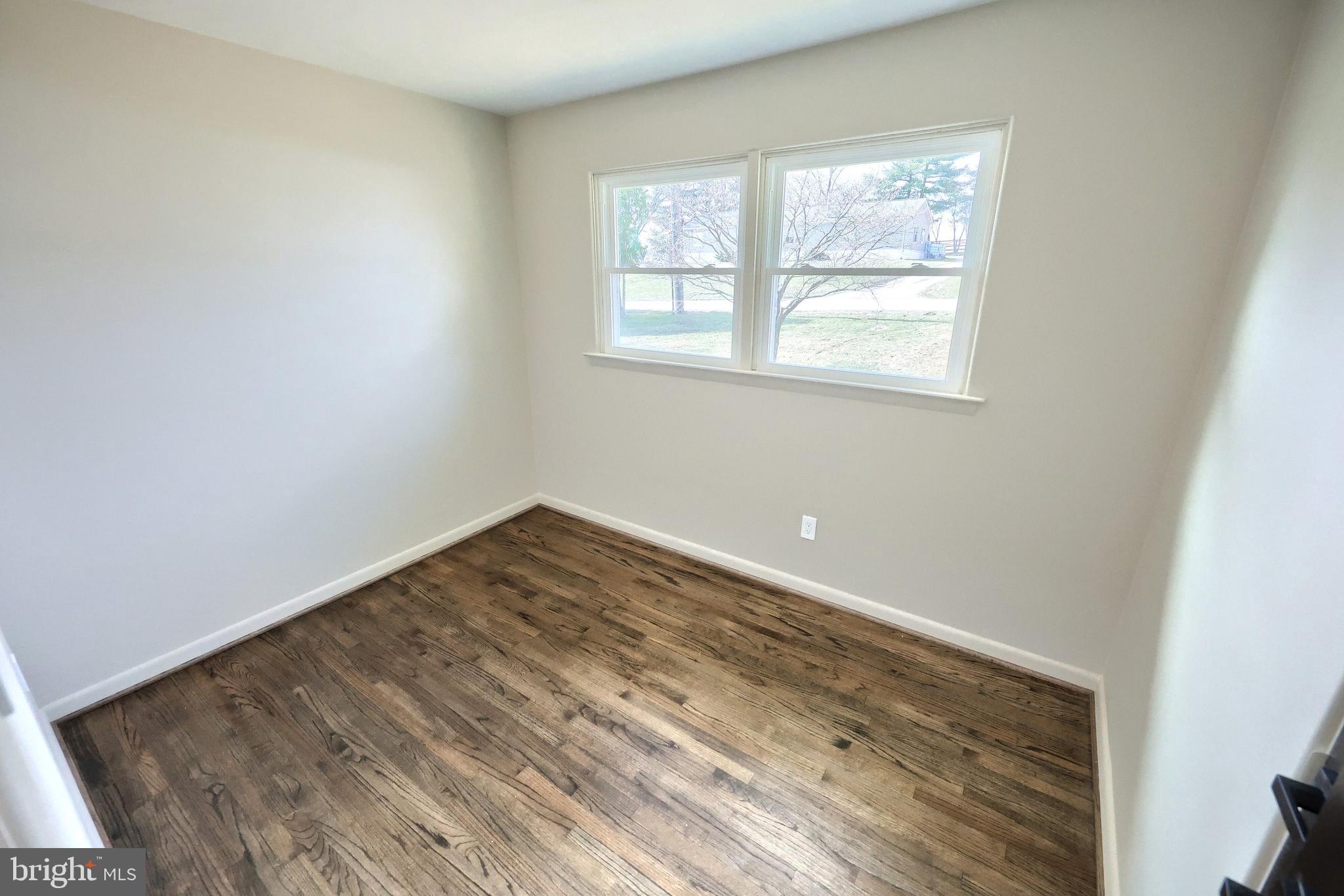 880 Springvale Road Red Lion, PA 17356 - Photo 22 of 39 an empty room with a window