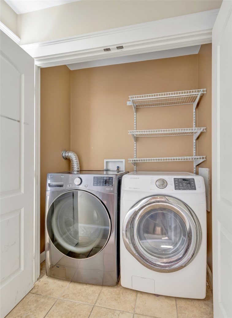 447 Stafford Road, Unit A1 Tiverton, RI 02878 - Photo 21 of 33